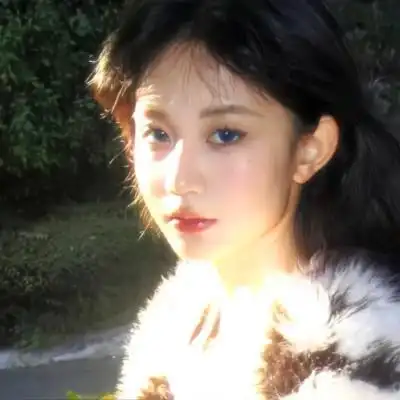 18岁头像真人女生头像 高清好看的头像女18岁真实照片大全