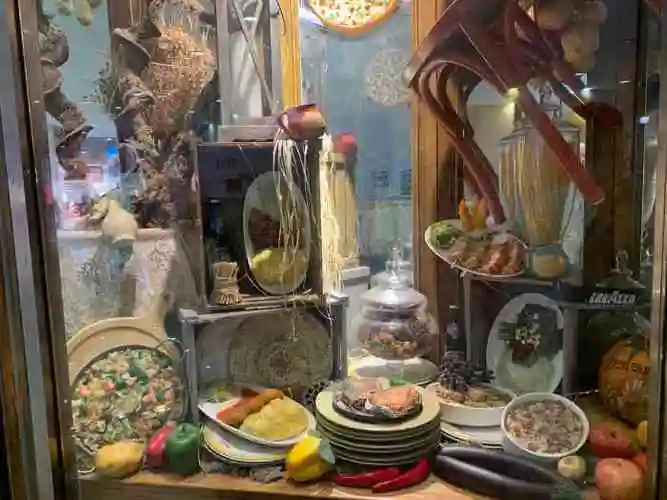 玛格萝妮餐厅长阳店