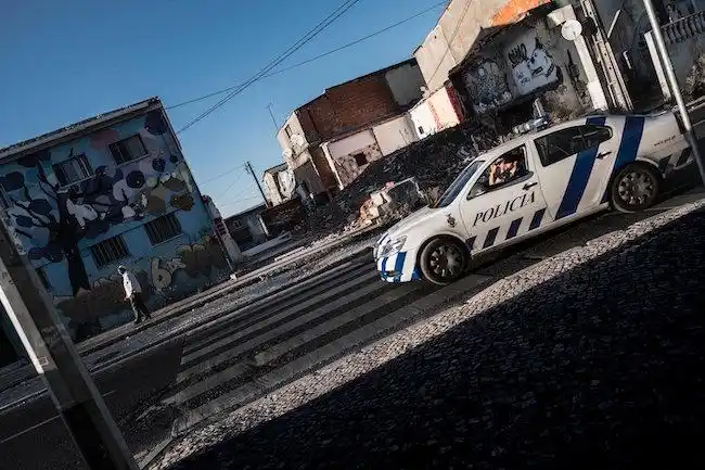 这片葡萄牙最后的法外之地即将消失