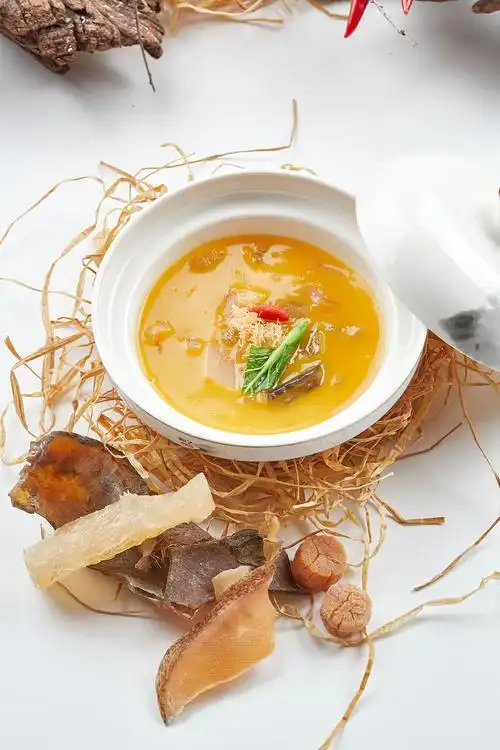 一些白色背景的菜品拍摄