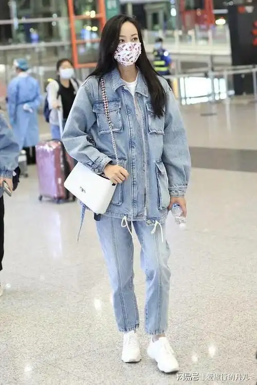 盘点2020年女星秋日穿搭示范减龄甜美超有型