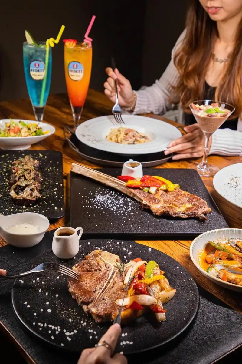 「天河·龙洞」￥88秒324双人西餐套餐!2.7折吃牛排!