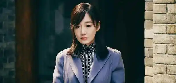 作为胡歌公开的"第一任"女友,薛佳凝并不想蹭前任的热度,来获得大众的