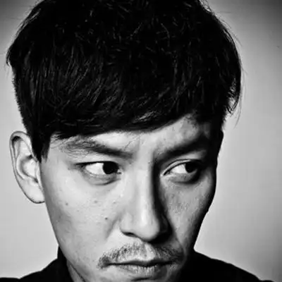 【图】帅哥张震黑白写真 尽显男人魅力