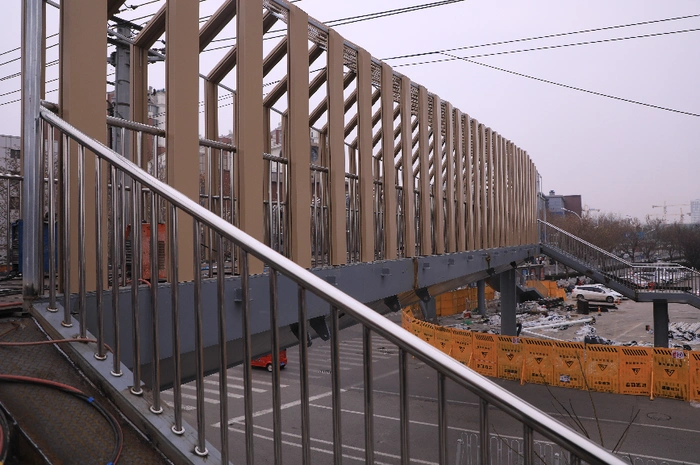 天桥上新济宁市4座人行过街天桥即将投入使用