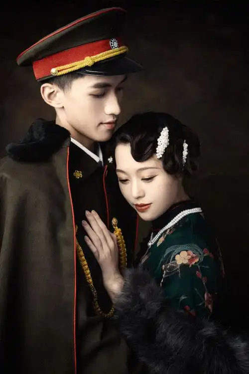 复古旗袍军阀婚纱照
