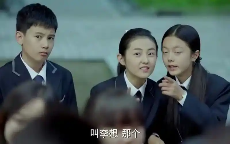 小别离:朵朵看到tfboys,马上跑下楼,张小宇吃醋:你喜欢人家