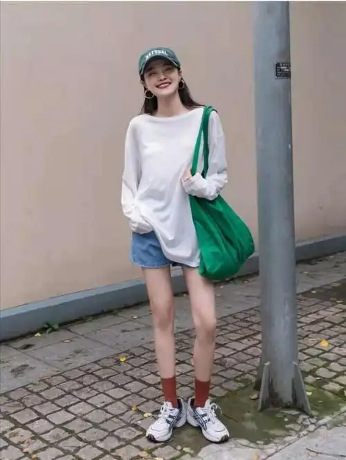 夏天女人怎么搭配衣服好看时尚