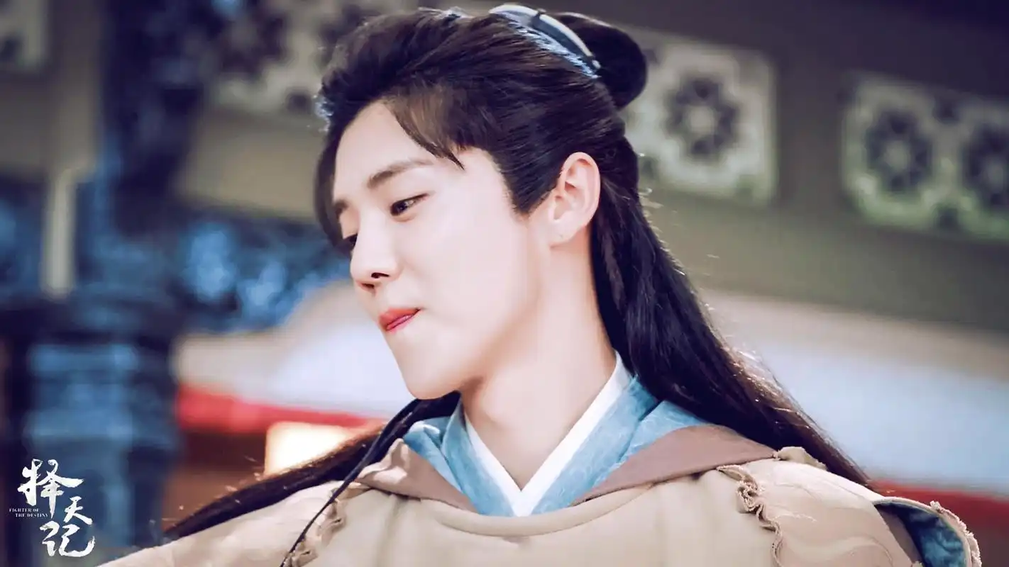 小鲜肉鹿晗《择天记》陈长生剧照高清桌面壁纸