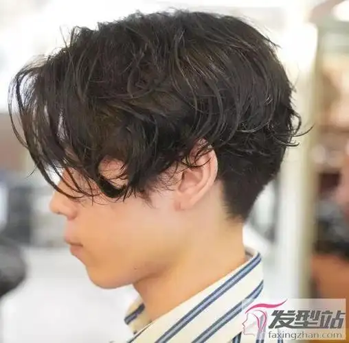 2021潮男必备烫发推荐这么烫发尽显型男魅力