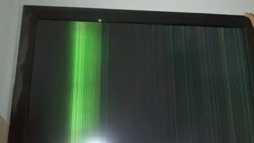 液晶显示屏出现条纹现象如何处理?