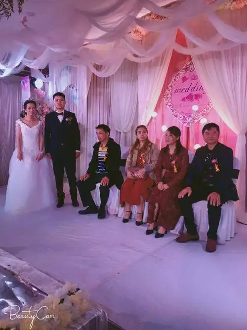 2018年十月国庆节刘洋铭和张玲玲结婚现场照片