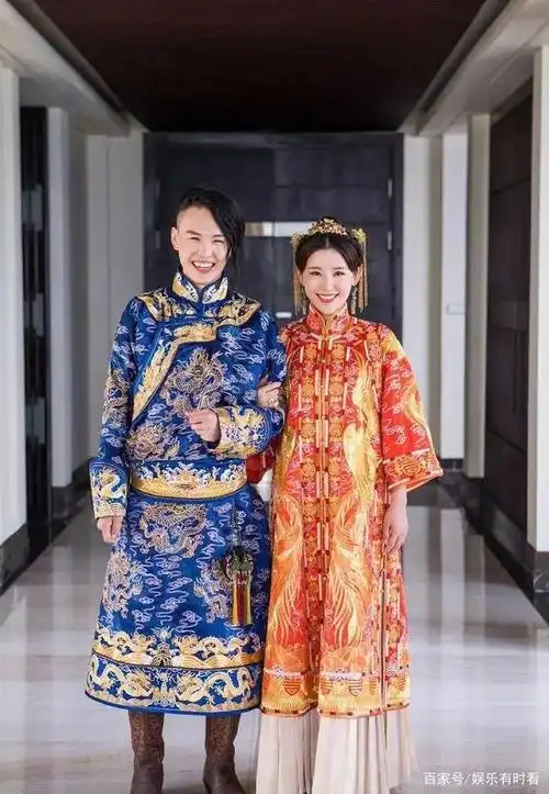 张玮评论吉克隽逸被尾随引争议