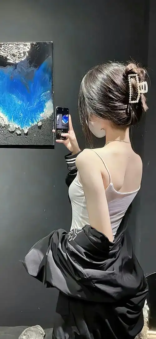 全面屏美女壁纸