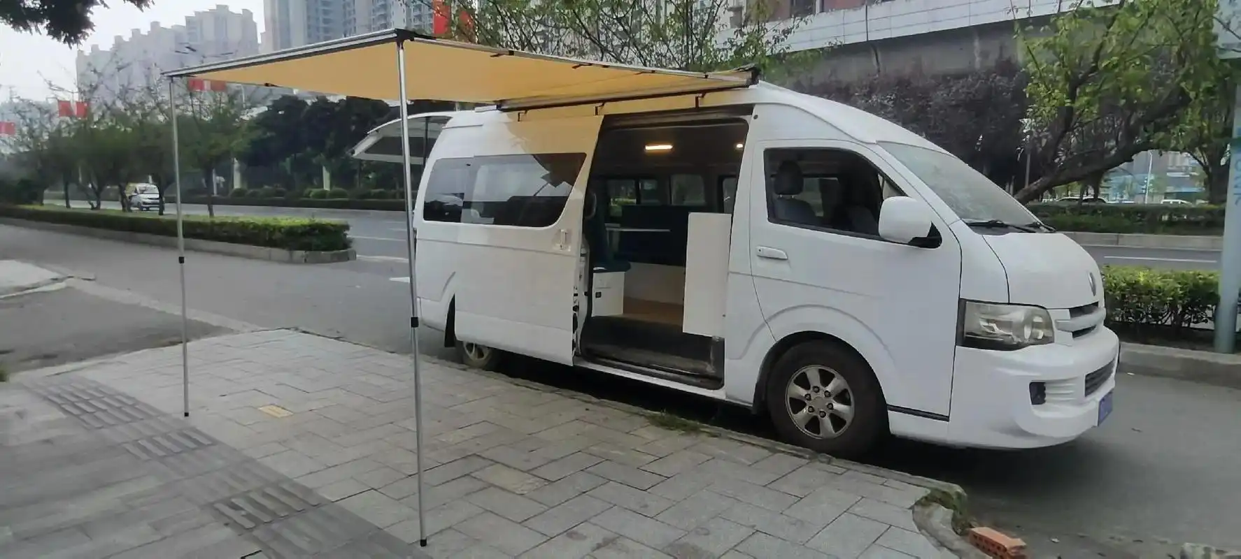 最后一张是改前照片#金杯床车#房车改装维修 - 抖音