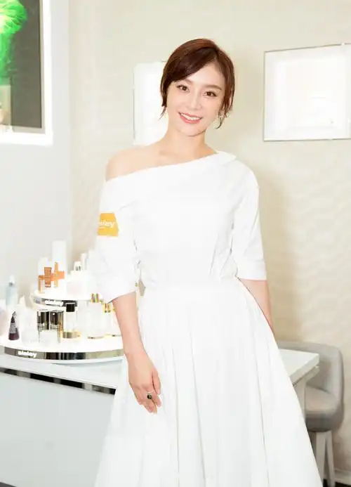 p>袁姗姗(mabel yuan),1987年2月22日出生于湖北省 a target="_blank