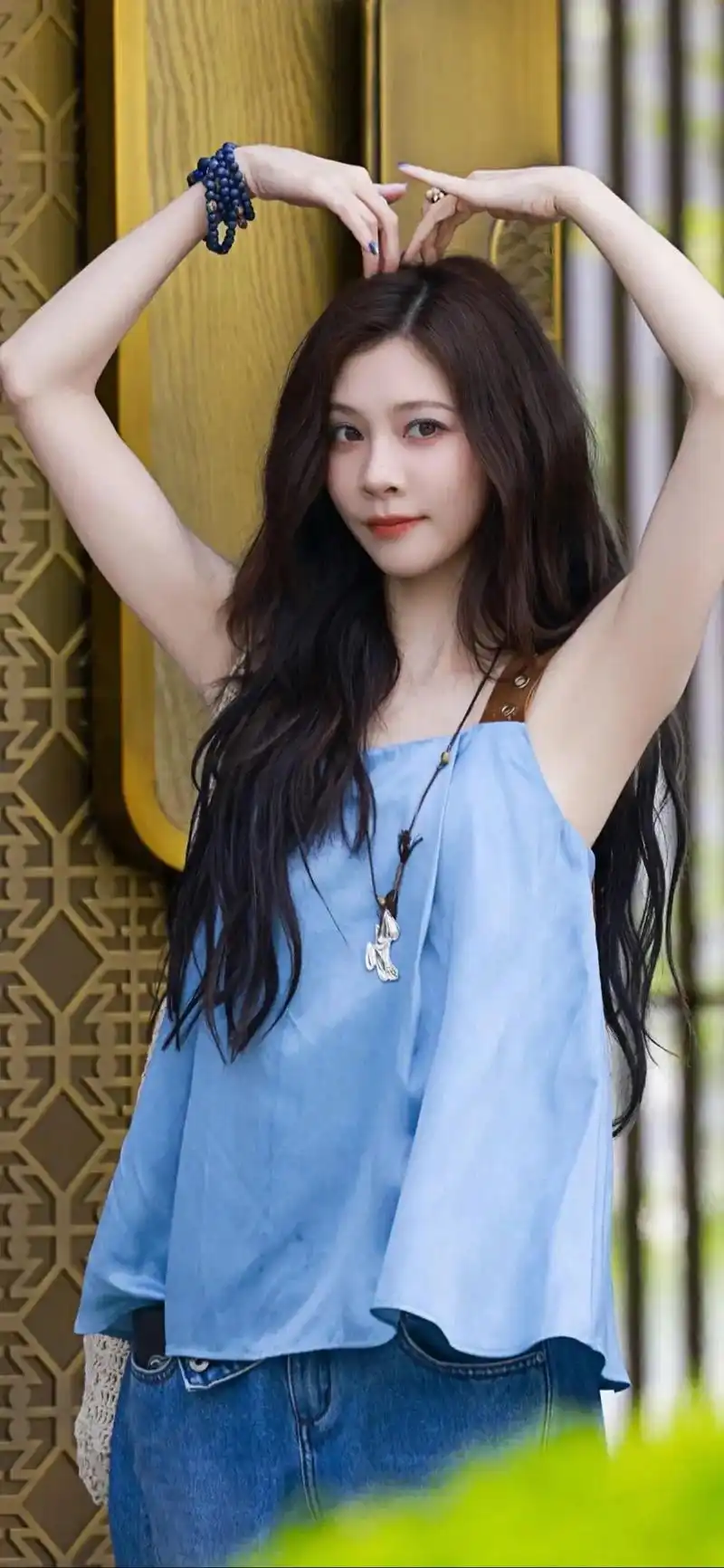 宋妍霏 夏日松弛感拉满!