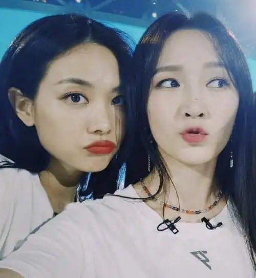 一周前我发誓我下一周一定要分清王霏霏和孟佳的脸