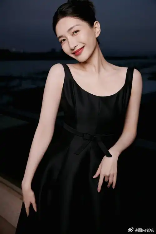 江疏影春日桃花妆