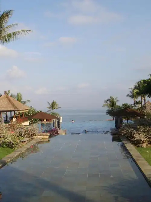 阿雅娜度假酒店,玻璃屋,私人沙滩,rock bar的夕阳!#巴厘岛