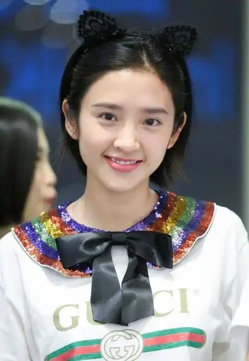 不过唐艺昕的第一部影片却不是这部作品;2011年,唐艺昕出演个人首部