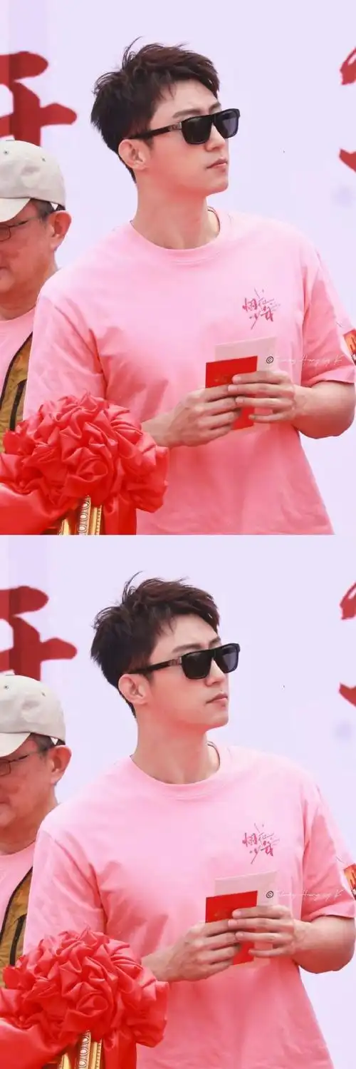 黄景瑜关晓彤同框合照##烟花少年阵容官宣