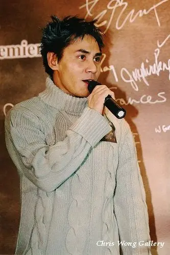 香港老牌实力歌手黄凯芹