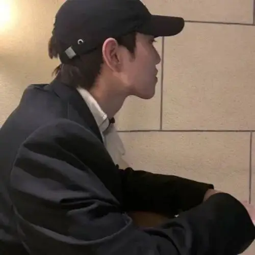 男生头像时尚成熟谁不喜欢