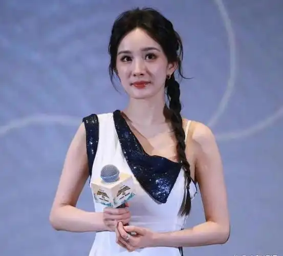 明星"变脸后遗症"的回旋镖,还是扎到了金晨,杨幂的身上