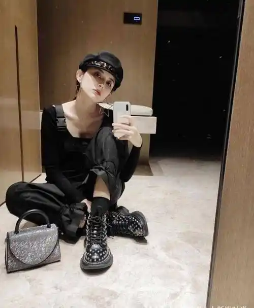 古力娜扎在家真放得开!