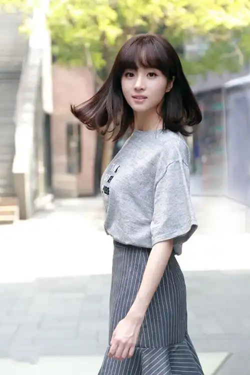 胡冰卿是个"兰草型"的女孩~冰清玉洁的她会是下一个郑爽?