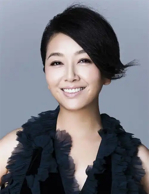 江珊代言费-江珊广告报价-江珊肖像价格-百星明星经纪人公司