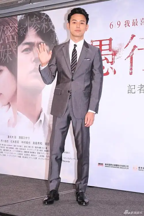 妻夫木聪到台湾宣传新电影西装笔挺超帅气