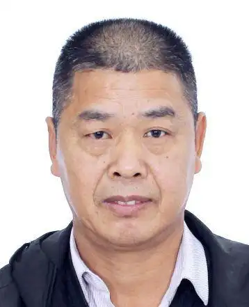 张其超身份证号码:3301231965****4910住址:杭州市富阳区富春街道三联