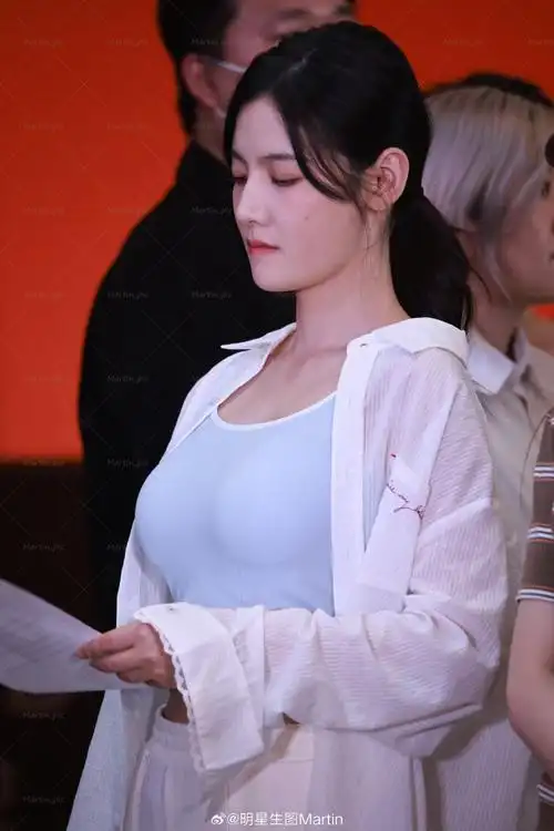 赵粤 今日份的运动粤~身材好到流口水~挑战不看哪里失败#赵粤