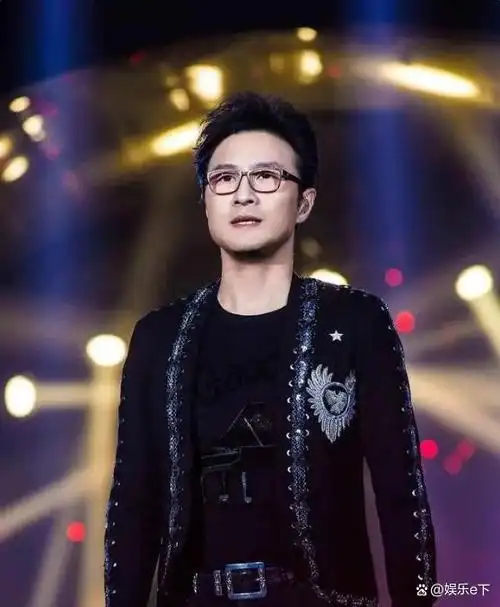 我想要怒放的生命:歌手汪峰520官宣新女友