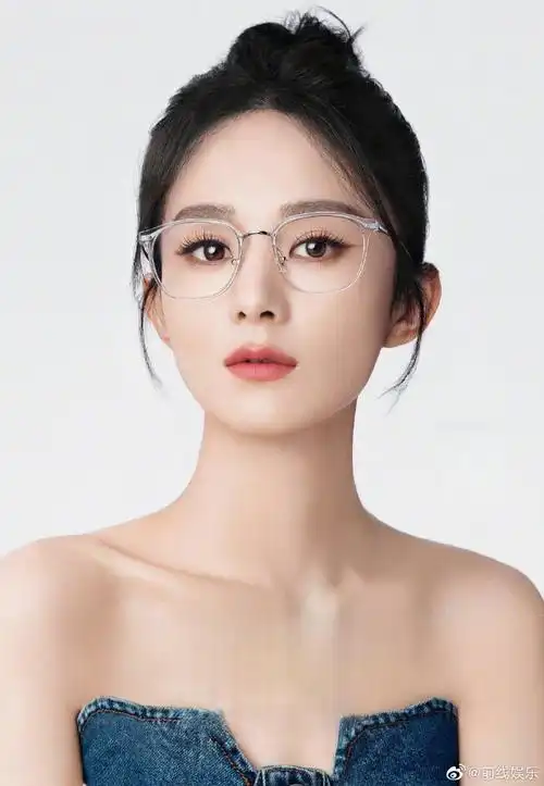 赵丽颖短发vs盘发