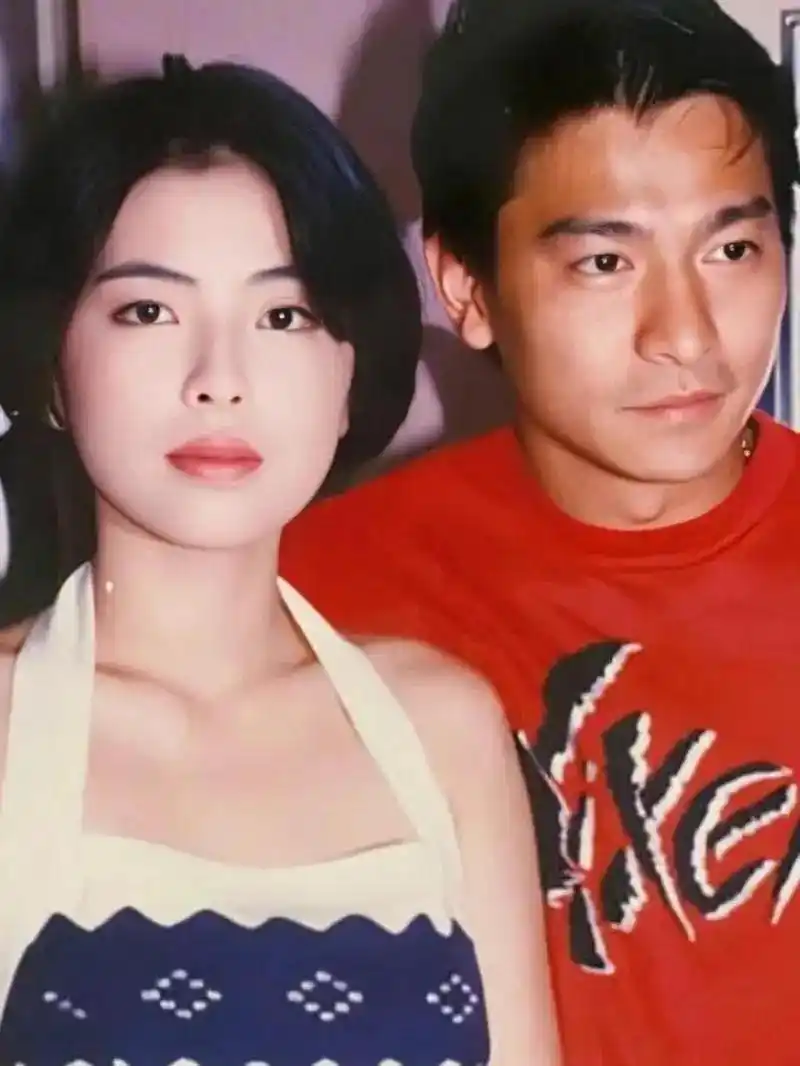 和刘德华合影的这位女明星是谁?