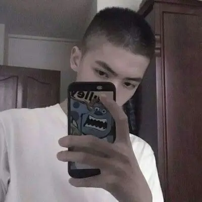 社会潮男寸头头像,男生头像图片-回车桌面