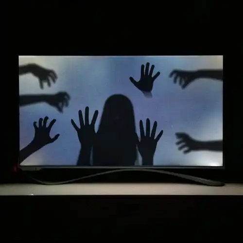 跨境新款万圣节墙贴 黑鬼影窗户贴画 恐怖手印门贴纸pvc浴室装饰