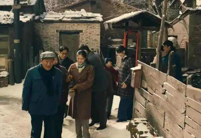 《人世间》虽然收官了,却还有不少值得细品的地方,尽管大团圆结局可