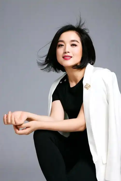 《久别的人》歌词,久别的人这首歌(歌手白雪现身节目)