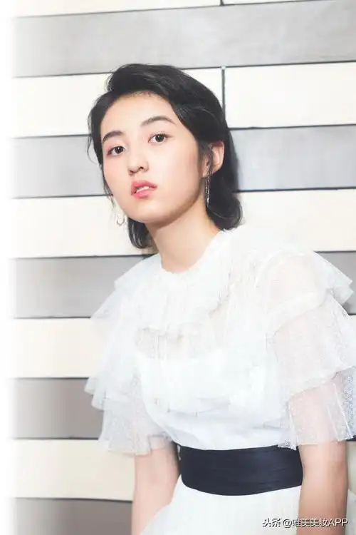 从张子枫文淇到赵今麦李庚希现在崛起的00后女演员们