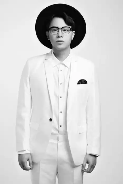 百变歌王金润吉来袭酷狗 将现场诠释《学到老爱到老》