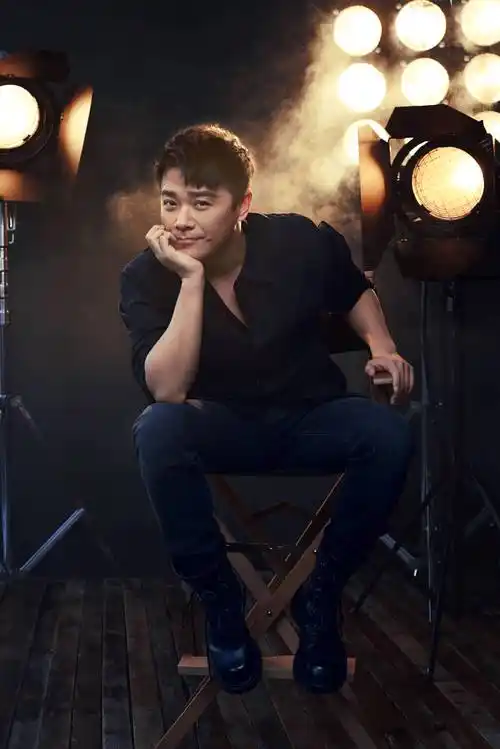 致敬·百年谢晋|陈思诚:最难的创作是雅俗共赏_电影_表演_因为