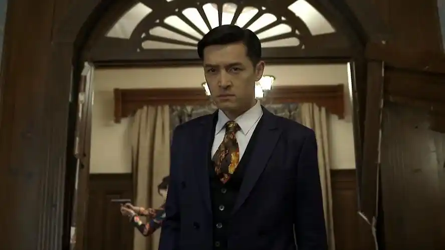 伪装者明台刺杀汪芙渠成功亲手击毙了汪芙渠报了大仇