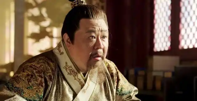 梁冠华狄仁杰被指无戏可拍56岁凭朱高炽翻红