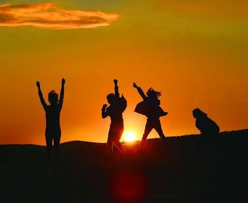 青春绽放 梦想起航 奔跑吧少年!