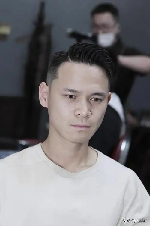 30岁左右适合的发型