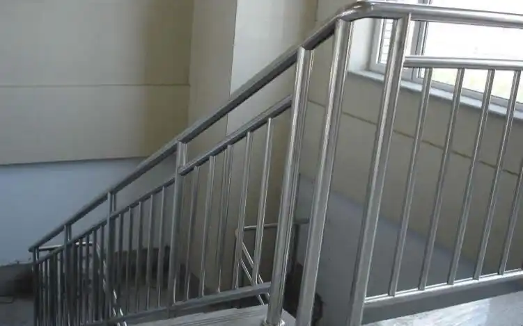 不锈钢楼梯扶手的优点有哪些